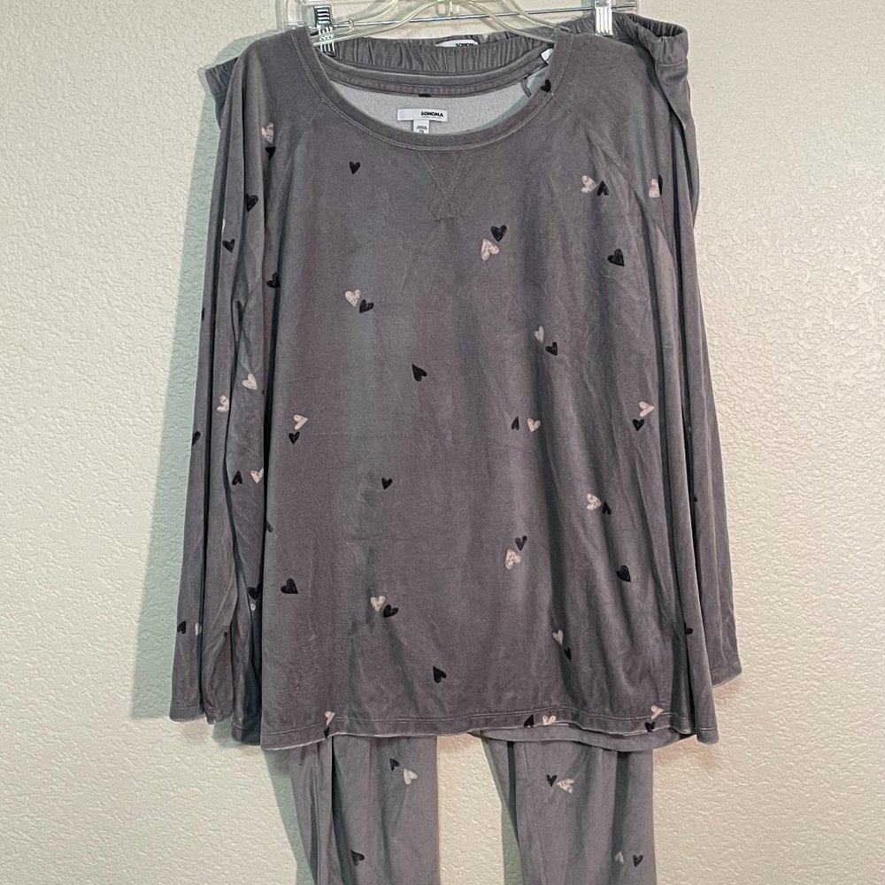*REDUCED*Soft Pajamas